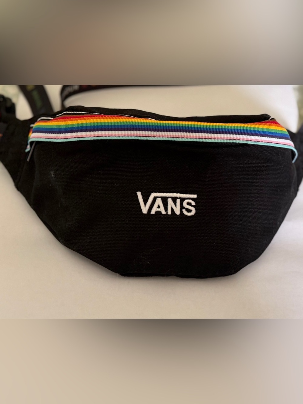 VANS Black Canvas Pride Belt Bag with Rainbow Stripe Trim and Adjustable strap.